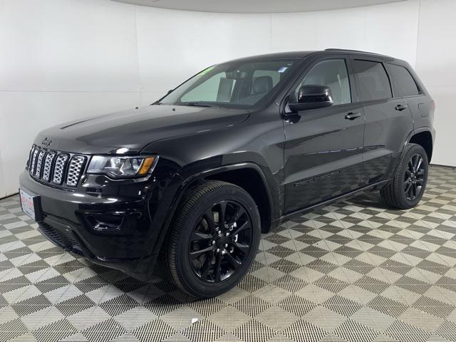 used 2022 Jeep Grand Cherokee car, priced at $29,500