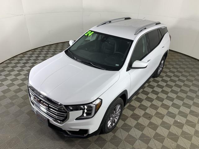 used 2024 GMC Terrain car, priced at $25,000