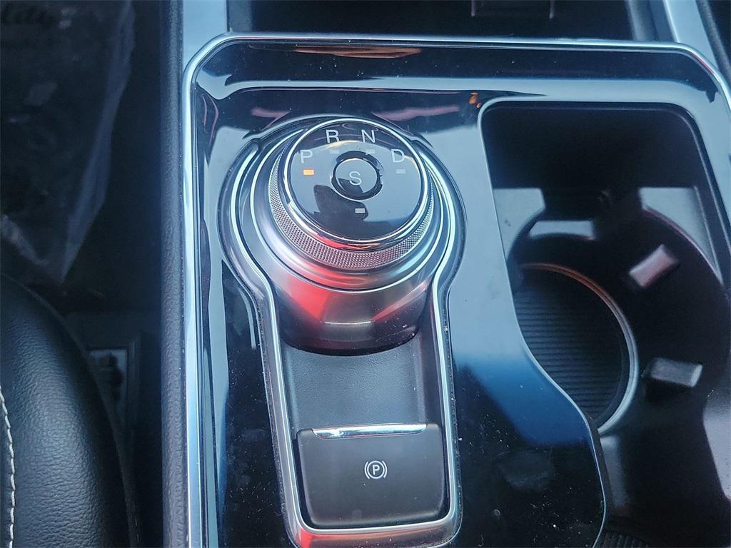 used 2019 Ford Edge car, priced at $18,900