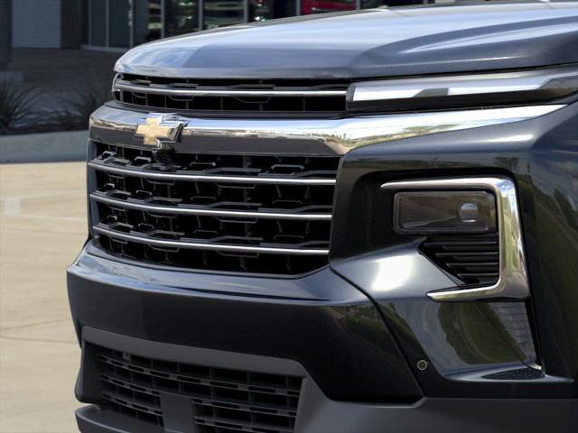 new 2025 Chevrolet Traverse car
