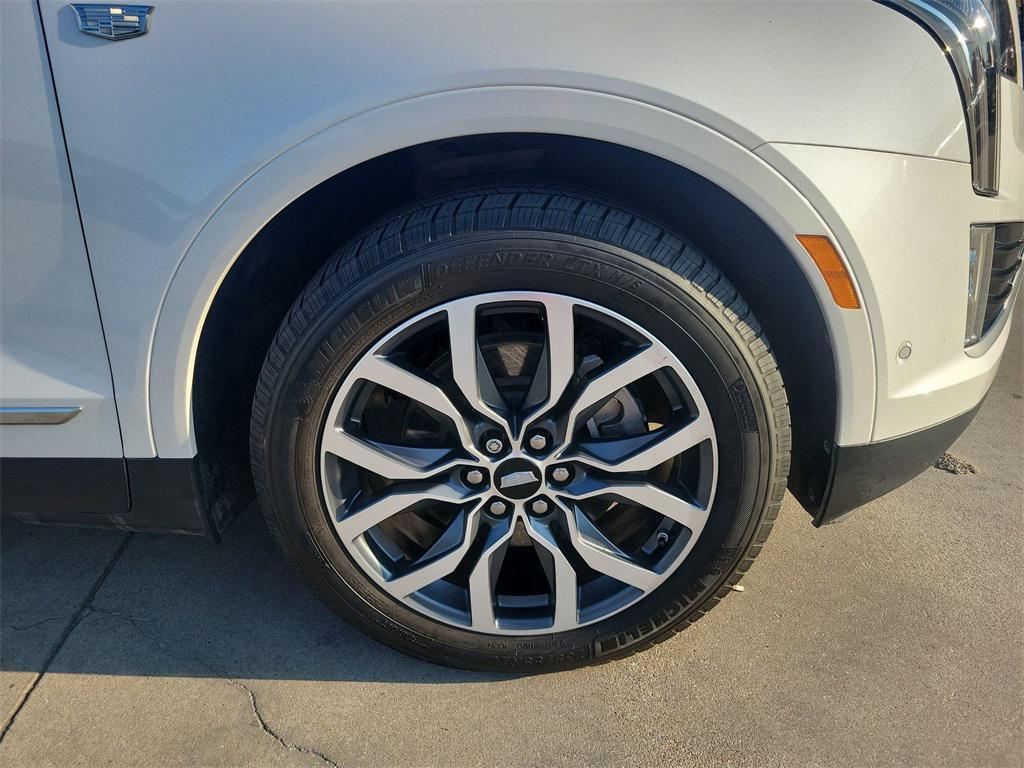 used 2018 Cadillac XT5 car, priced at $18,460