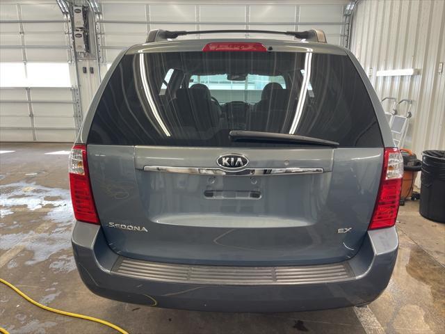 used 2006 Kia Sedona car, priced at $8,000