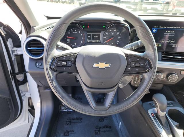 used 2025 Chevrolet Trax car, priced at $23,500