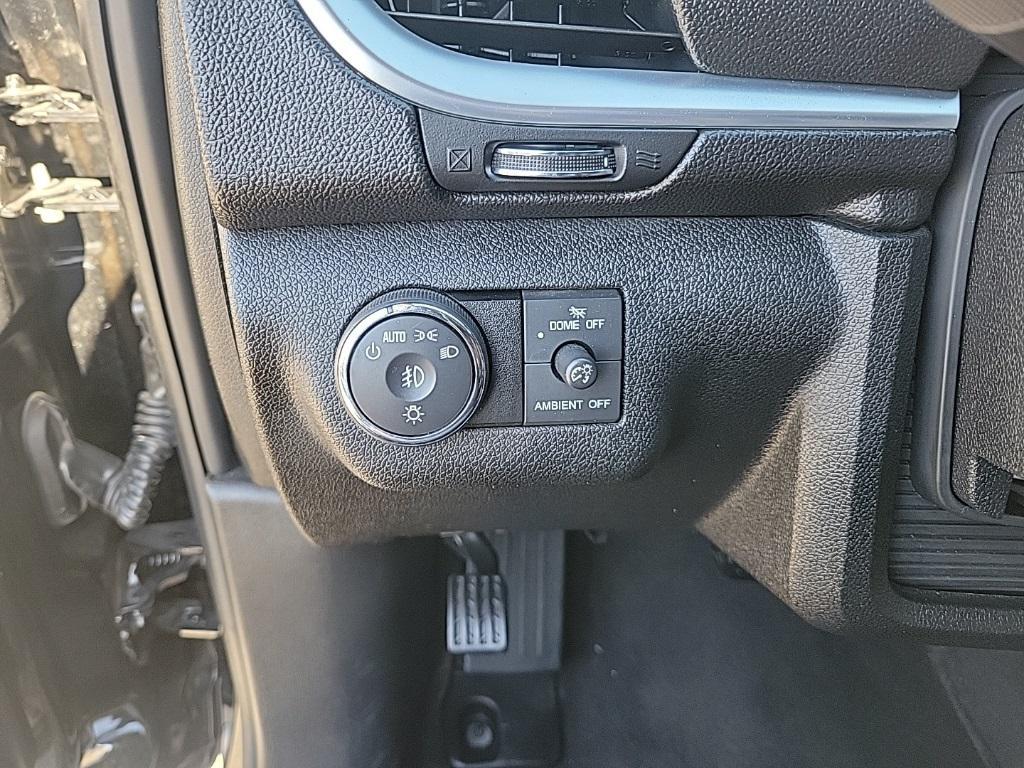 used 2017 Chevrolet Traverse car, priced at $15,300