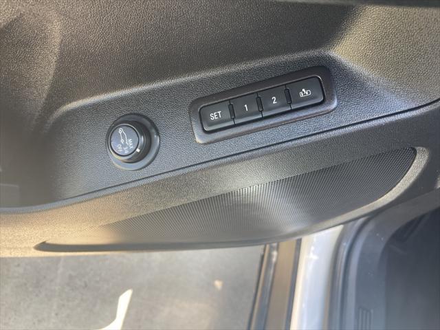 used 2021 Chevrolet Equinox car, priced at $13,760