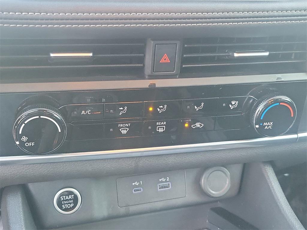 used 2023 Nissan Rogue car, priced at $22,404