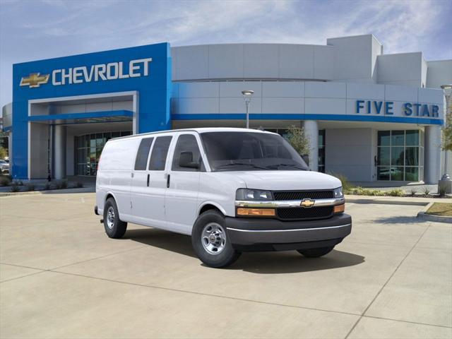 new 2025 Chevrolet Express 3500 car