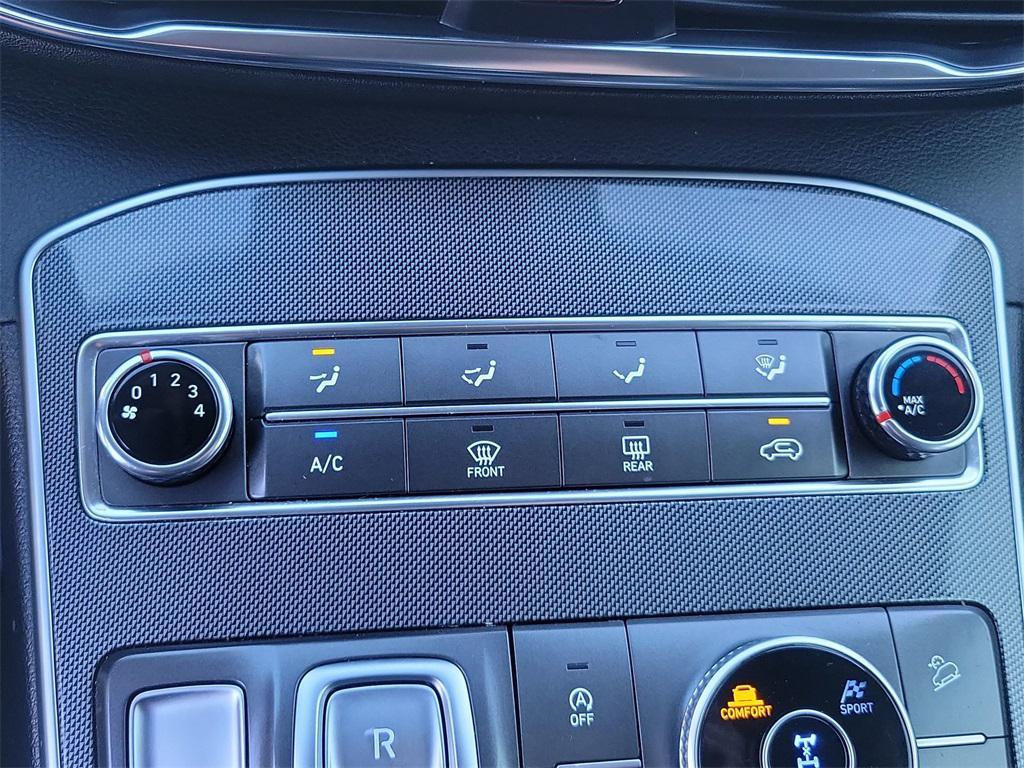 used 2021 Hyundai Santa Fe car, priced at $20,000