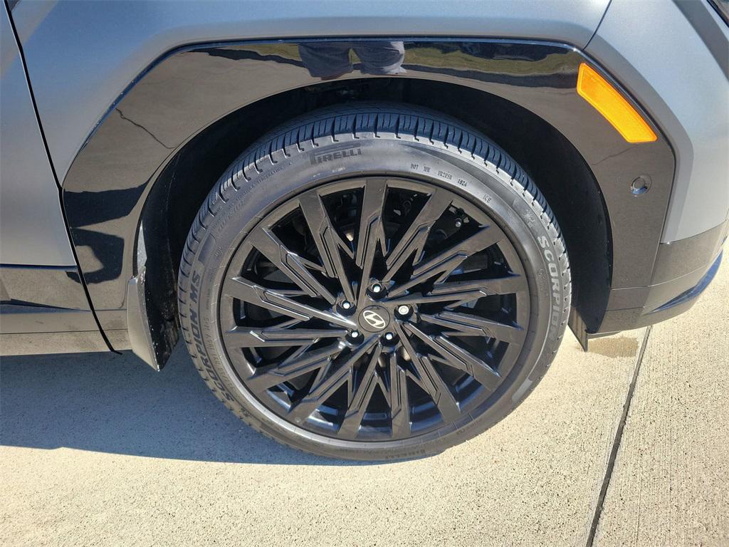 used 2024 Hyundai Santa Fe car, priced at $36,500