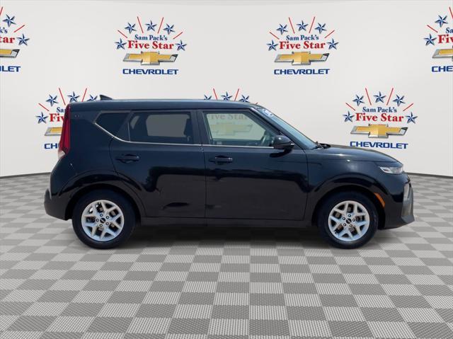 used 2022 Kia Soul car, priced at $15,500