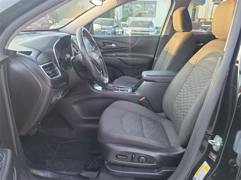 used 2021 Chevrolet Equinox car, priced at $18,500