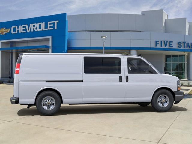 new 2025 Chevrolet Express 3500 car