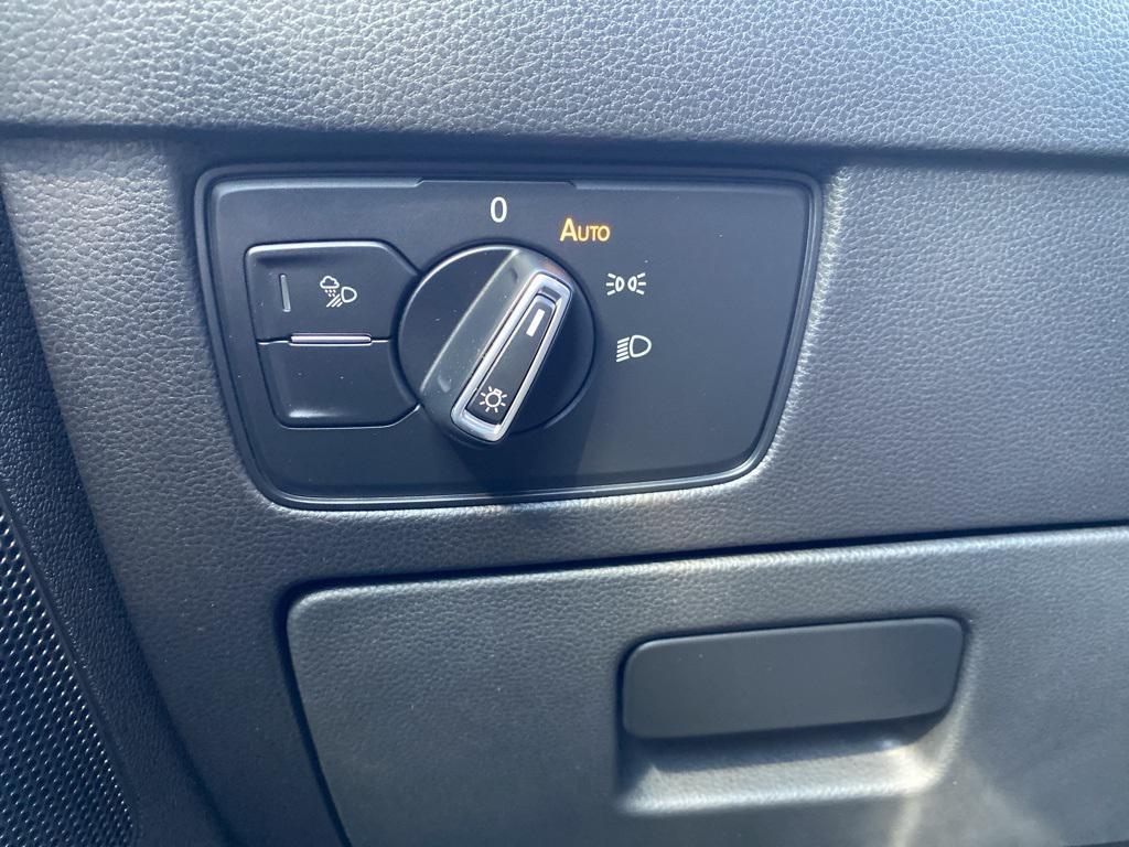 used 2021 Volkswagen Arteon car, priced at $22,300