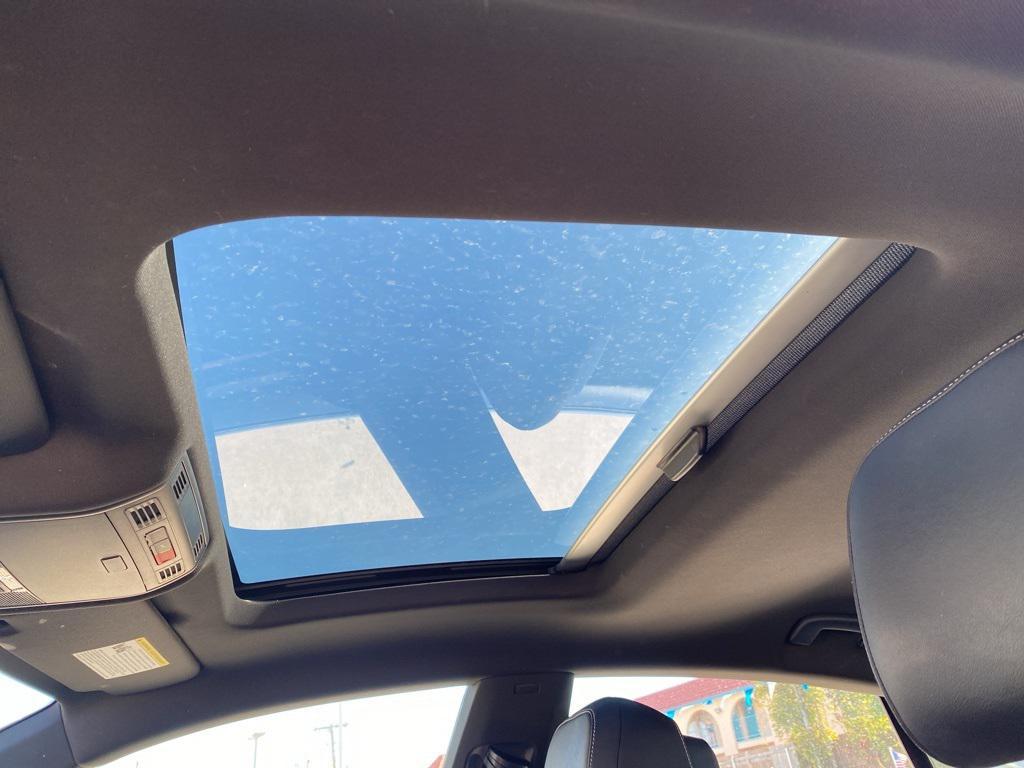 used 2021 Volkswagen Arteon car, priced at $22,300