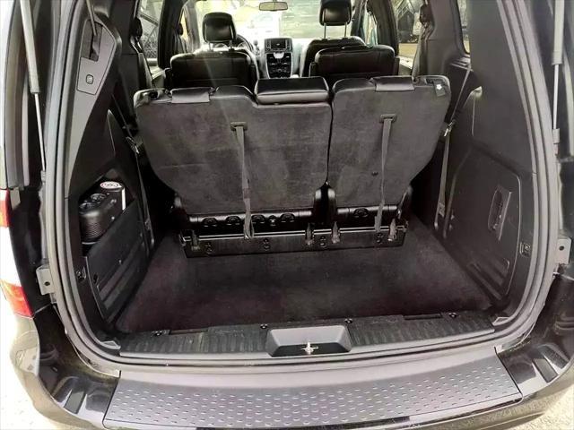 used 2014 Chrysler Town & Country car, priced at $8,950