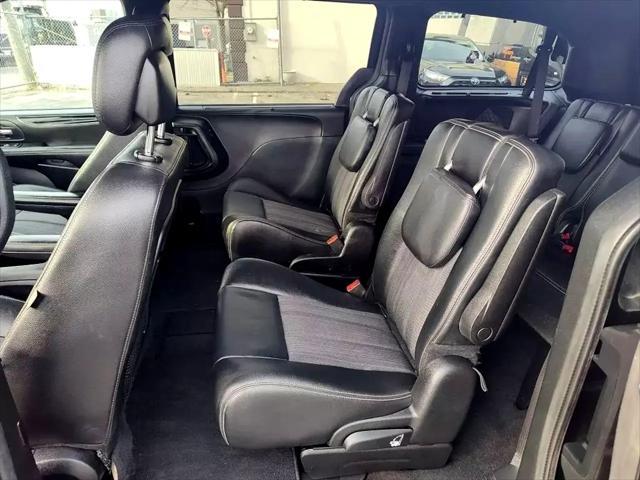 used 2014 Chrysler Town & Country car, priced at $8,950