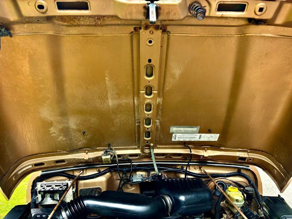 used 2000 Jeep Wrangler car