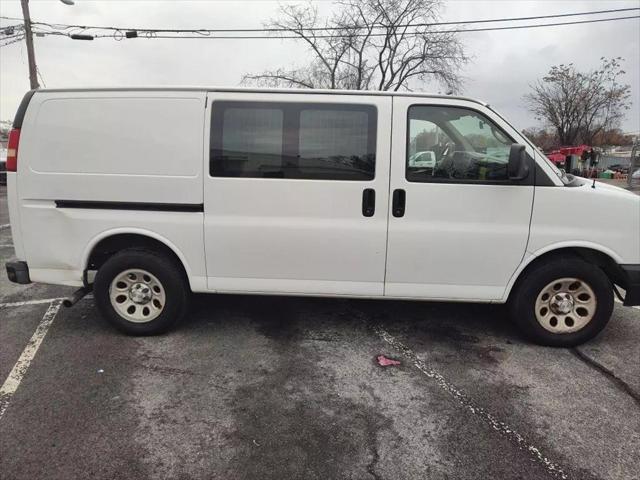 used 2009 Chevrolet Express 1500 car, priced at $12,950