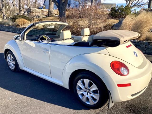 used 2009 Volkswagen New Beetle car, priced at $9,995