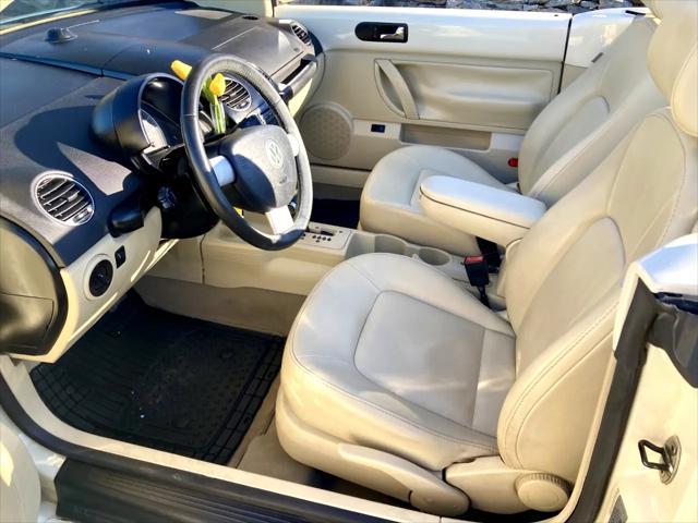 used 2009 Volkswagen New Beetle car, priced at $9,995
