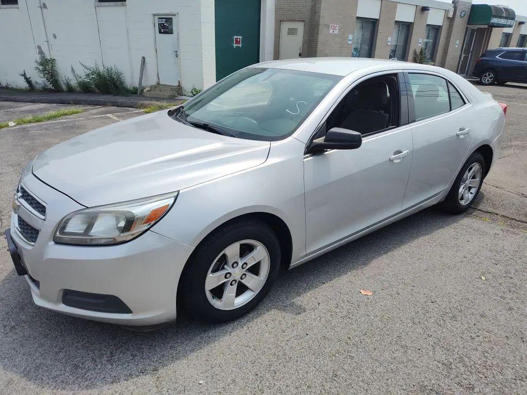 used 2013 Chevrolet Malibu car, priced at $3,950