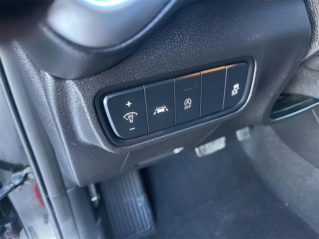 used 2020 Kia Soul car, priced at $10,888