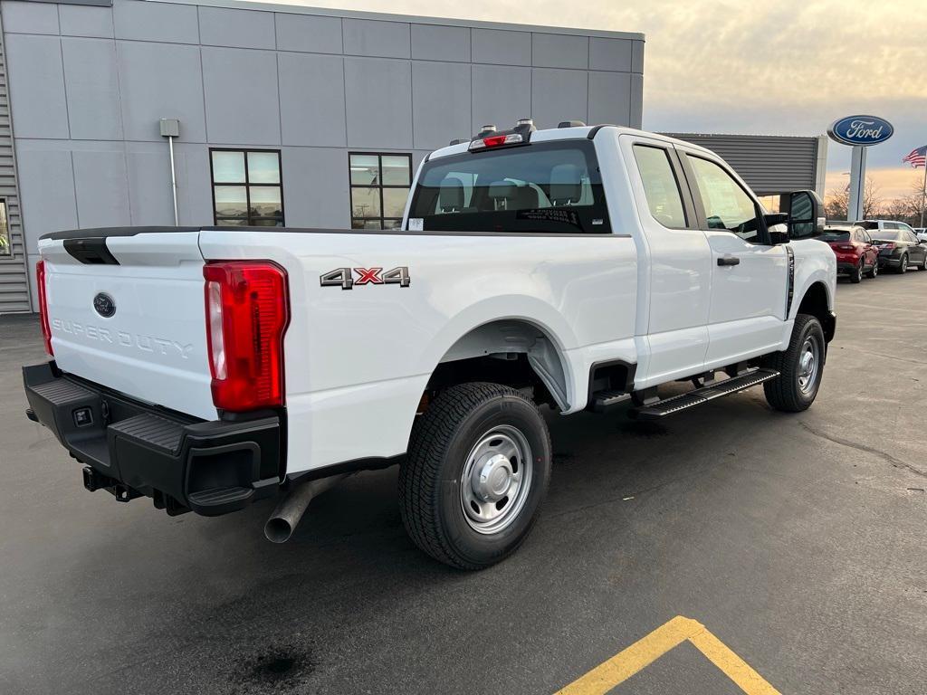 new 2024 Ford F-250 car, priced at $52,590