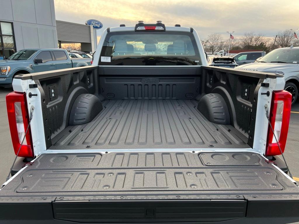 new 2024 Ford F-250 car, priced at $52,590