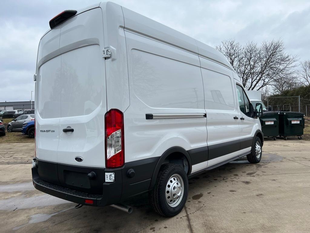 new 2024 Ford Transit-250 car