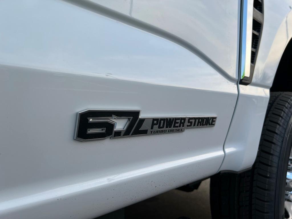 new 2024 Ford F-350 car, priced at $64,890