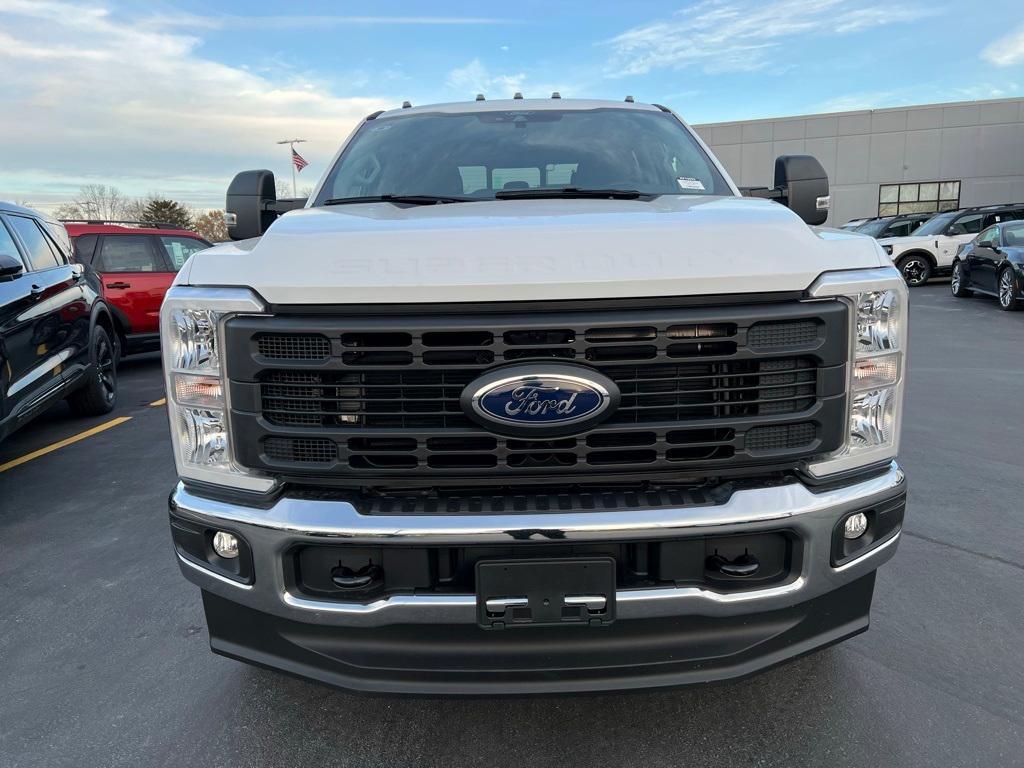 new 2024 Ford F-350 car, priced at $64,890