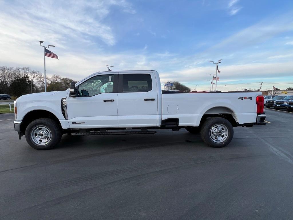 new 2024 Ford F-350 car, priced at $64,890