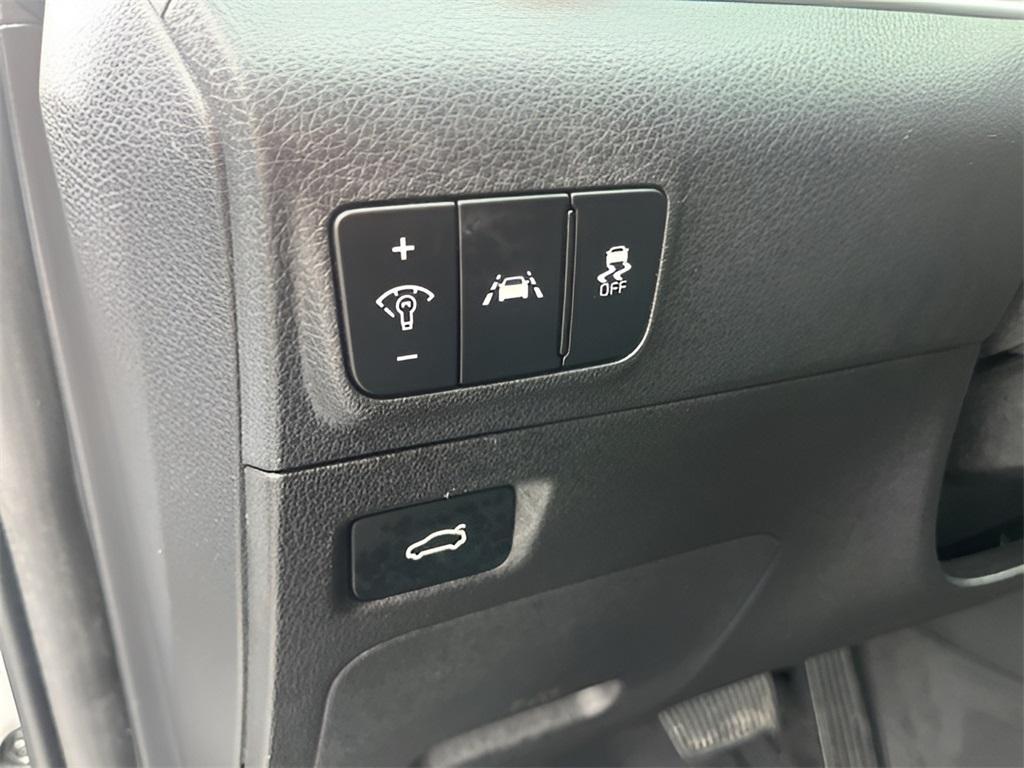 used 2022 Kia K5 car, priced at $26,488