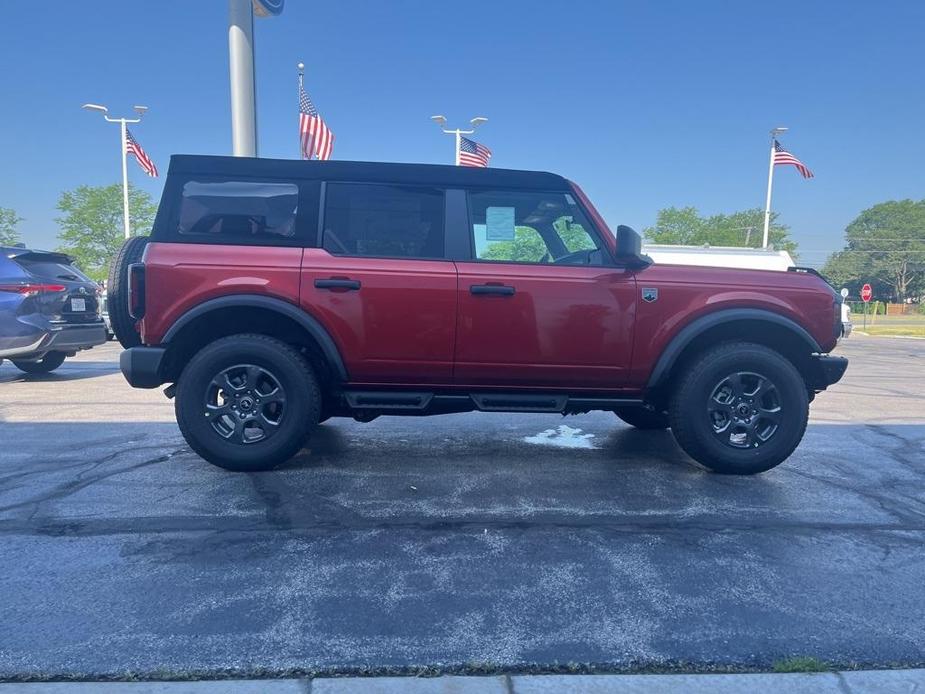 new 2024 Ford Bronco car, priced at $43,013