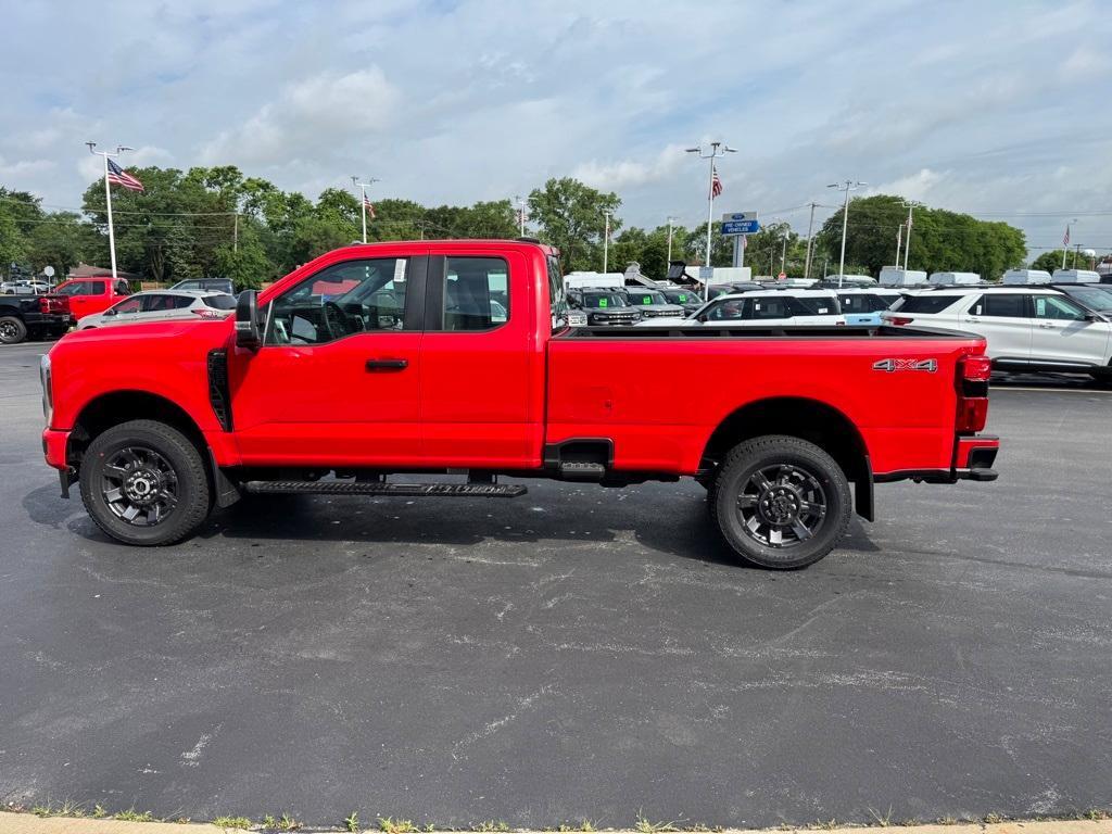new 2025 Ford F-350 car, priced at $59,817