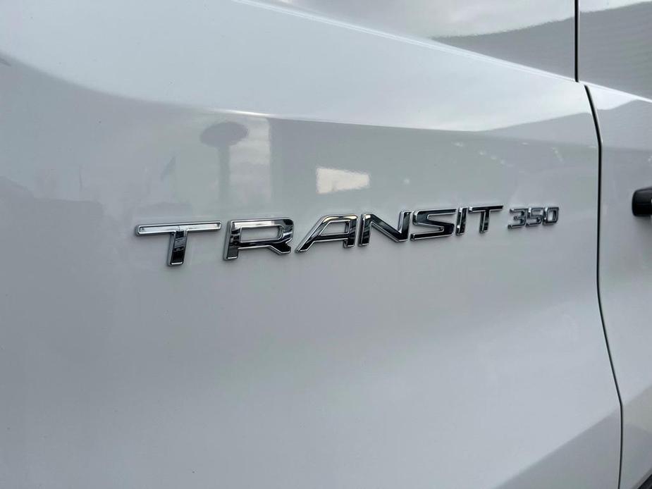 new 2024 Ford Transit-350 car