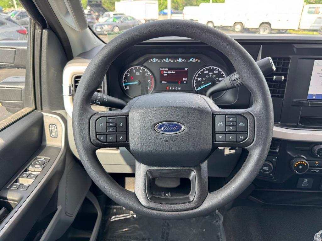 new 2025 Ford F-250 car, priced at $55,958