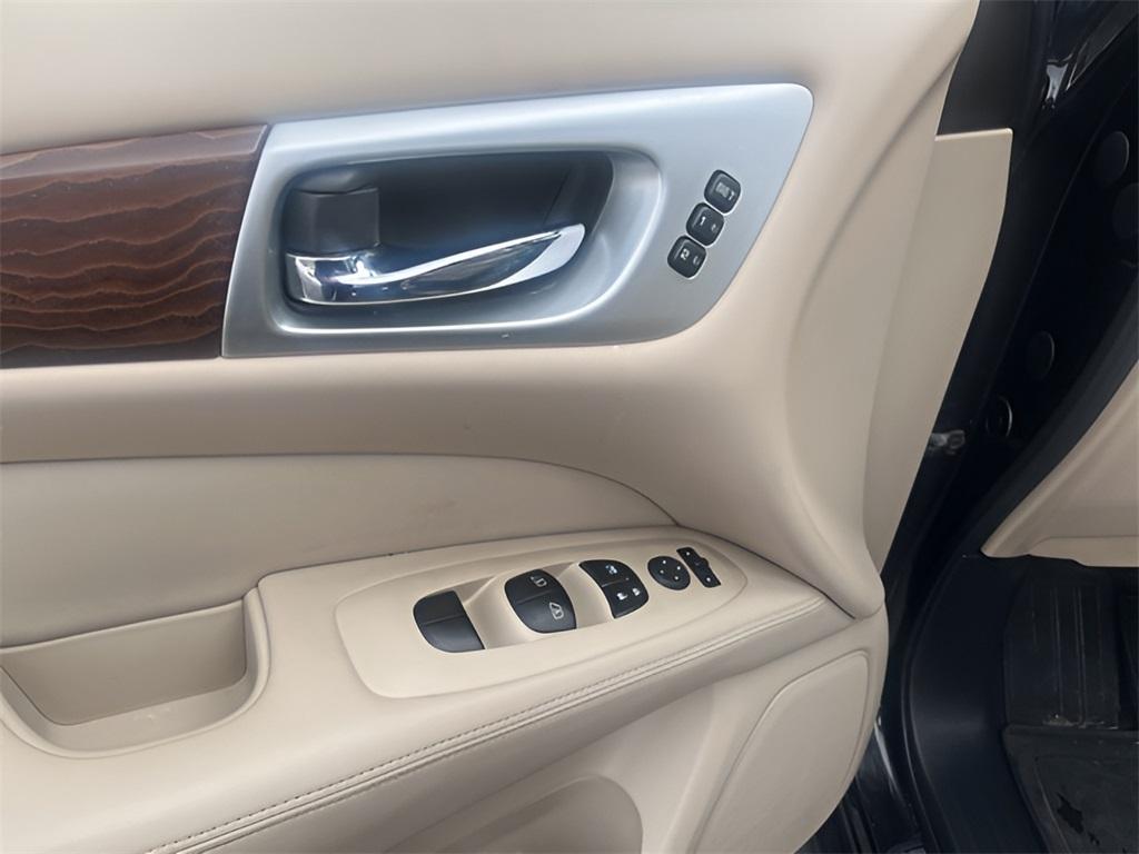 used 2018 Nissan Pathfinder car, priced at $15,998