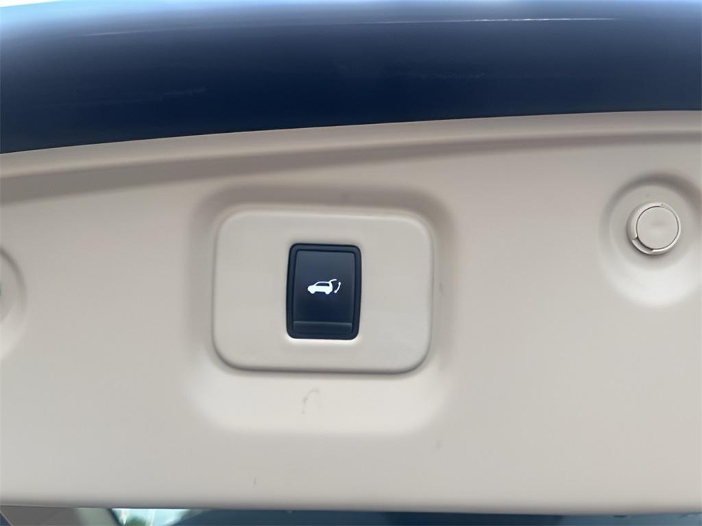 used 2018 Nissan Pathfinder car, priced at $15,998