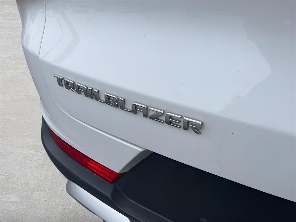 used 2021 Chevrolet TrailBlazer car, priced at $17,988