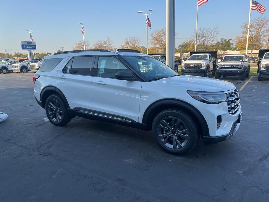 new 2025 Ford Explorer car, priced at $48,271