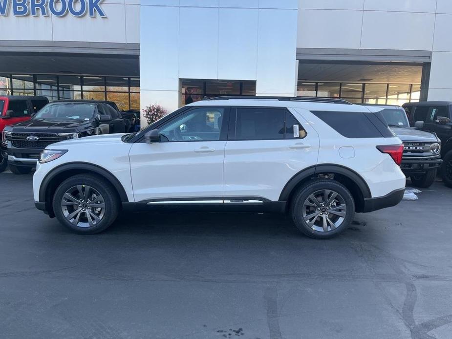 new 2025 Ford Explorer car, priced at $48,271