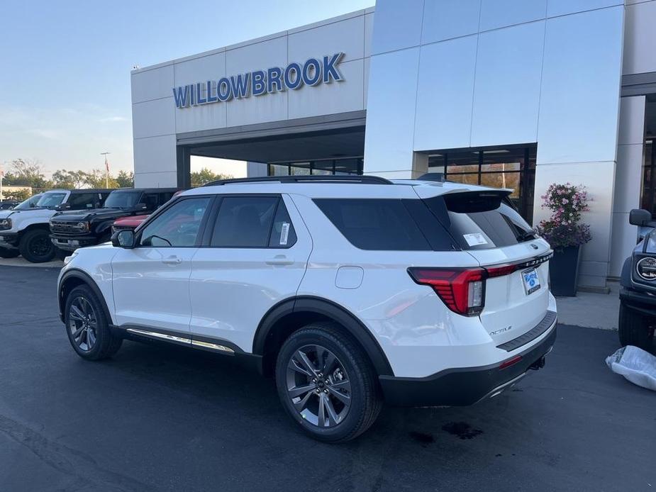 new 2025 Ford Explorer car, priced at $48,271