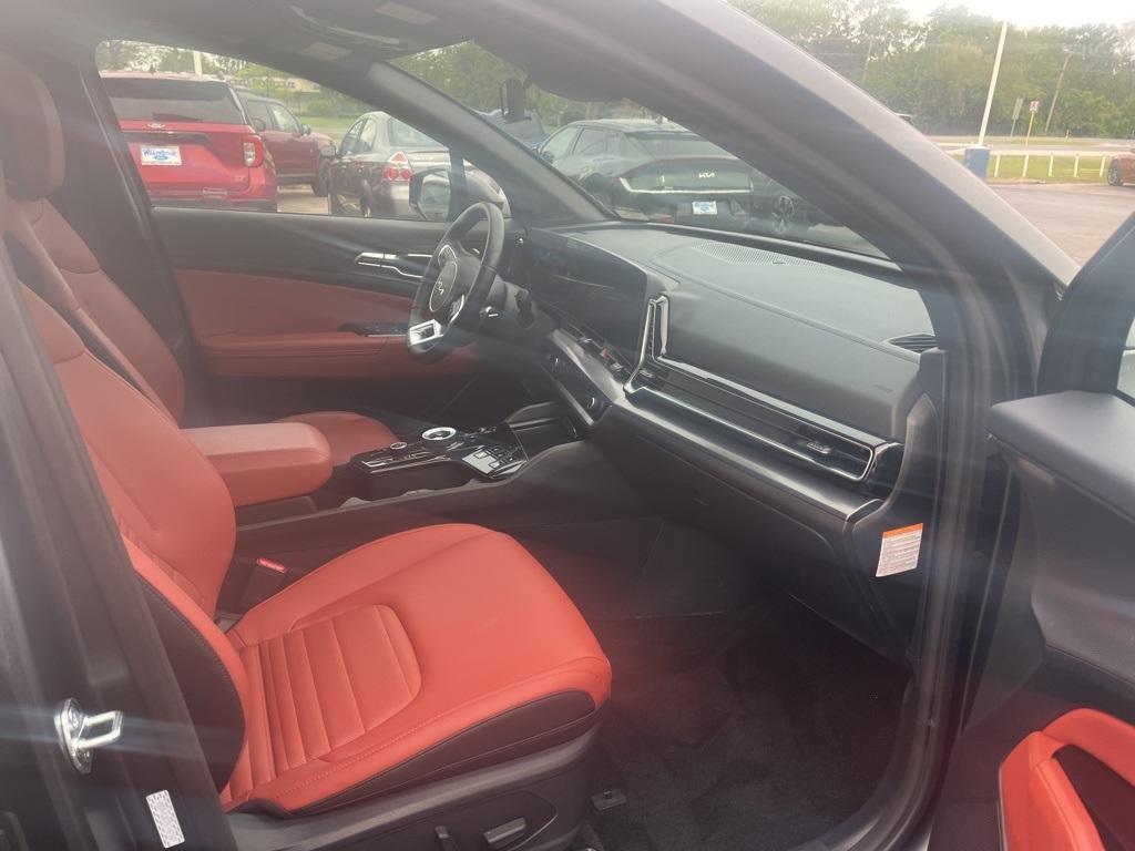 used 2024 Kia Sportage Hybrid car, priced at $37,988