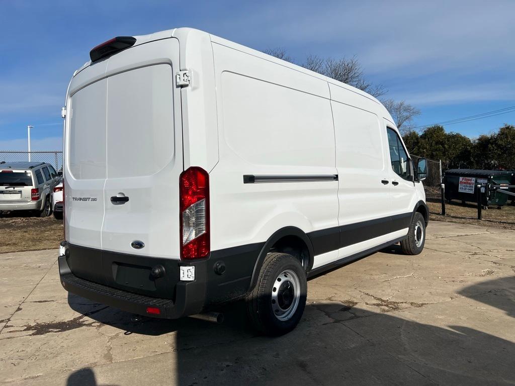 new 2024 Ford Transit-250 car