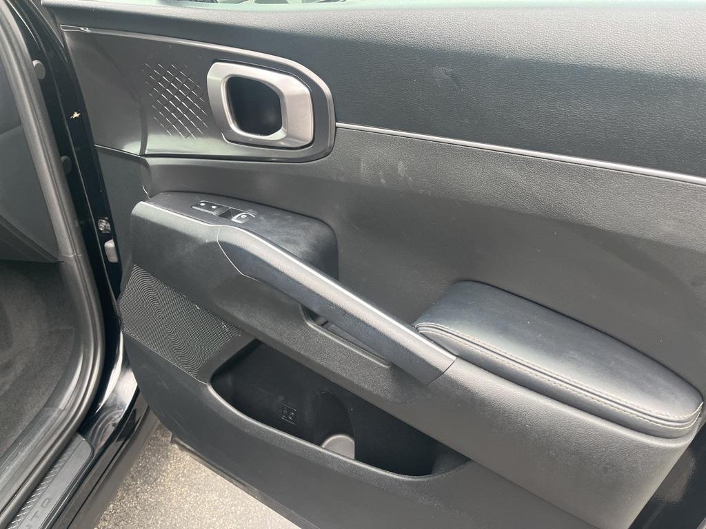 used 2021 Kia Sorento car, priced at $24,988