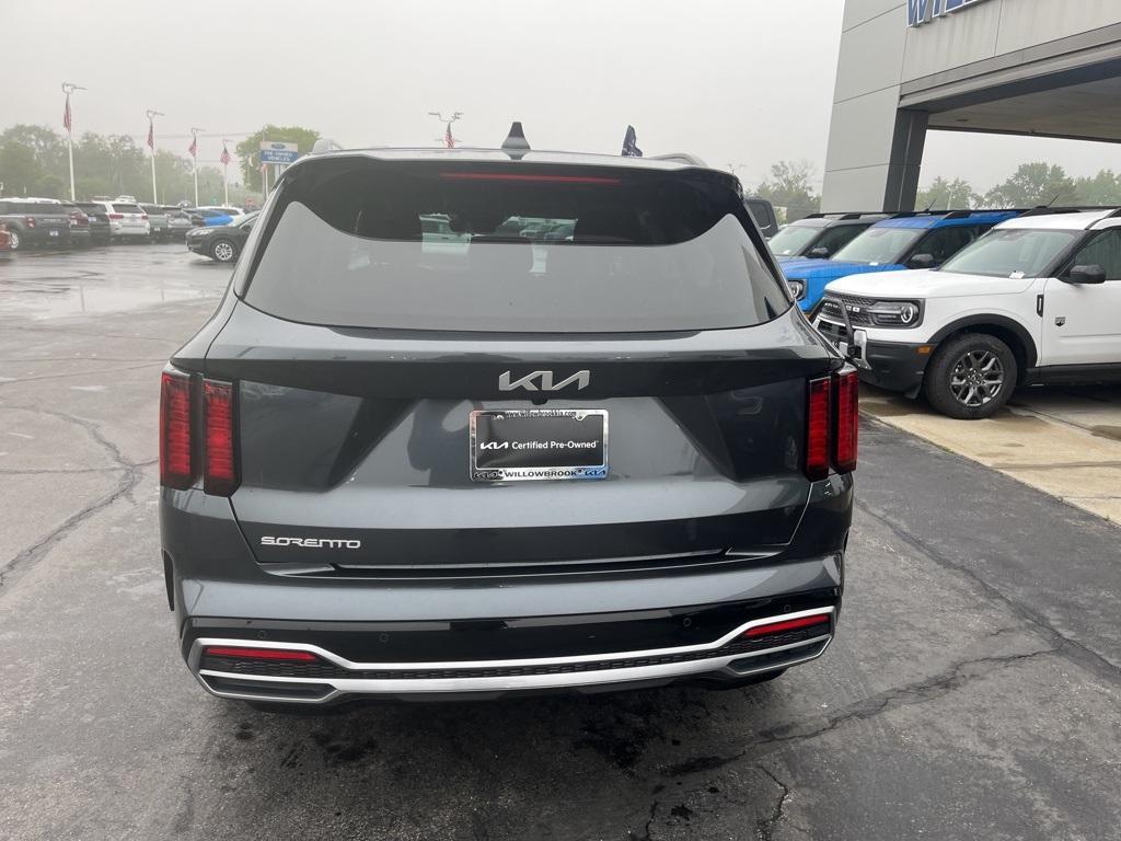 used 2023 Kia Sorento car, priced at $31,888