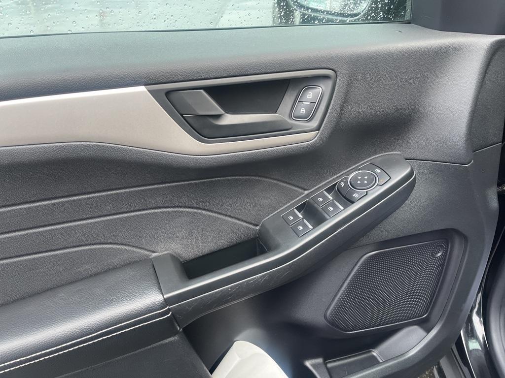 used 2022 Ford Escape car, priced at $21,988
