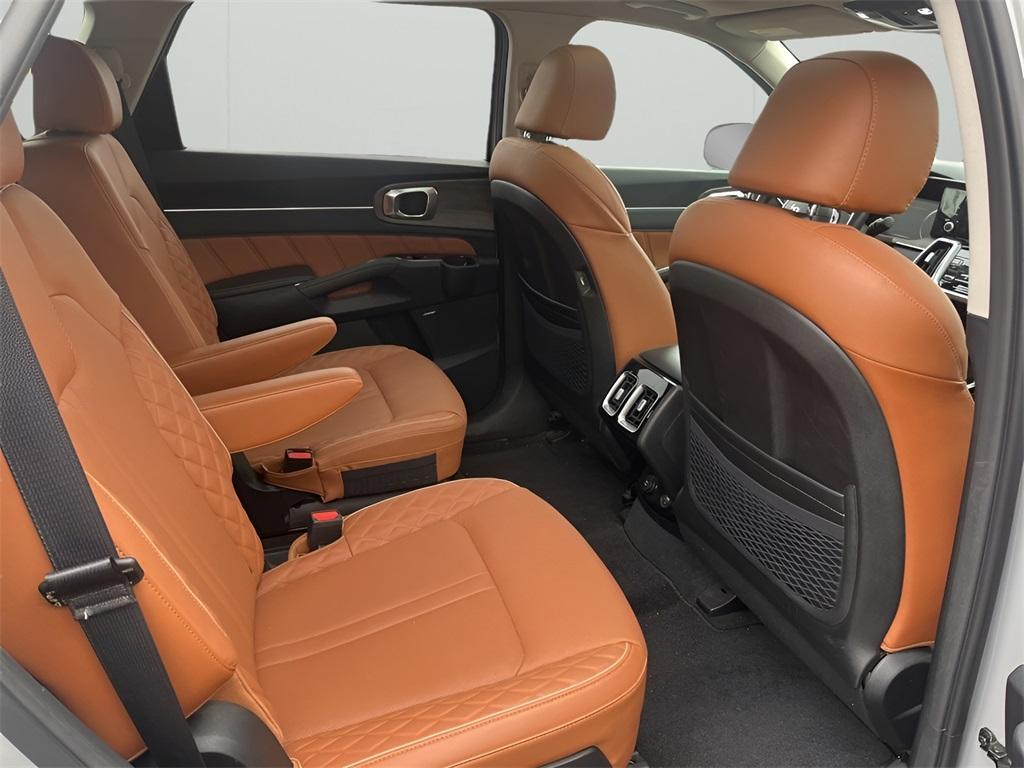used 2022 Kia Sorento car, priced at $30,588