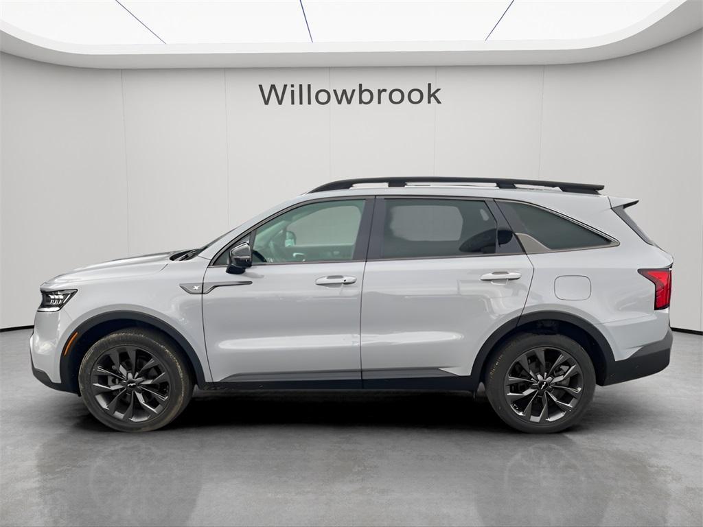 used 2022 Kia Sorento car, priced at $30,588